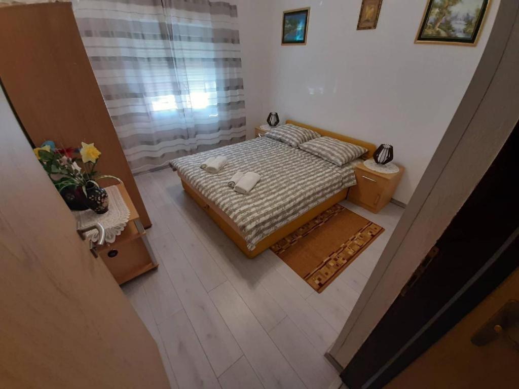 Hukic A2 And A1 Apartment Fazana Exterior photo