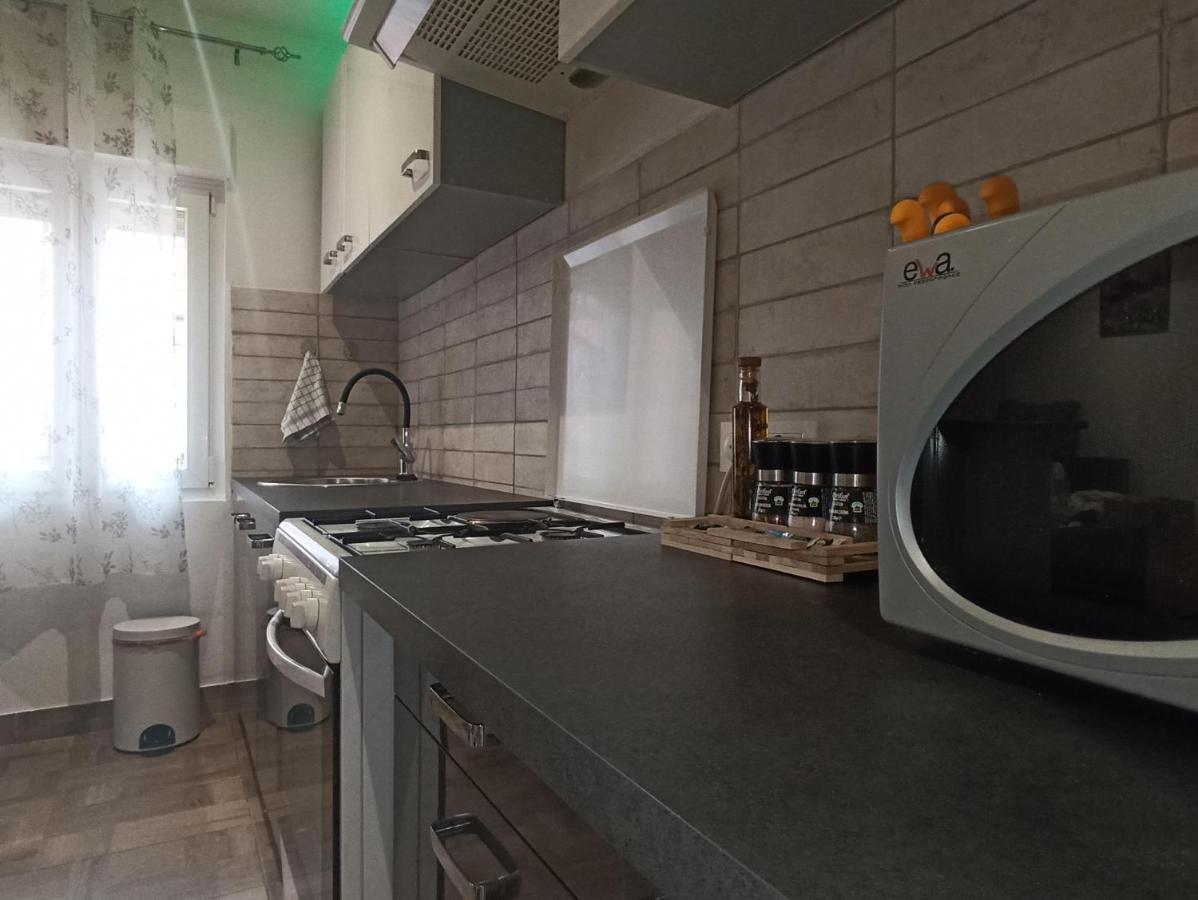 Hukic A2 And A1 Apartment Fazana Exterior photo