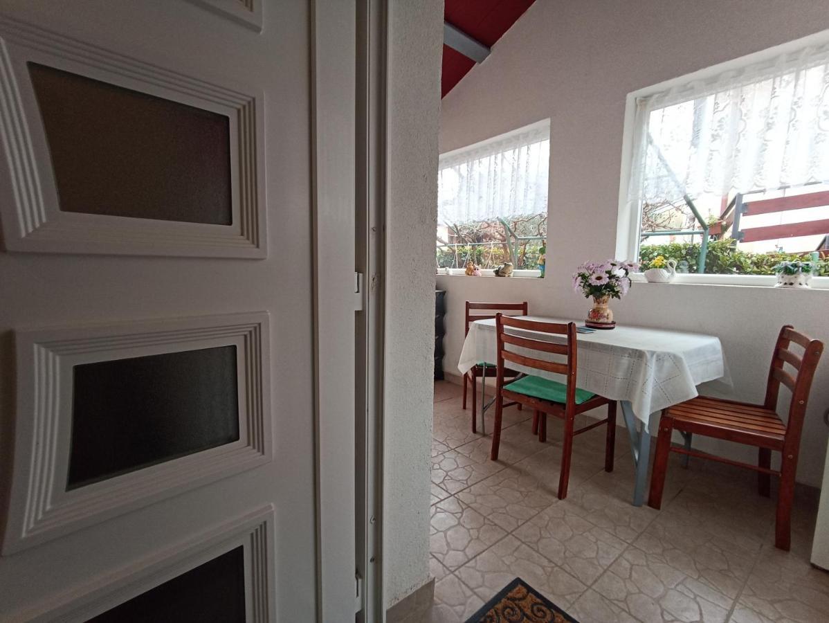 Hukic A2 And A1 Apartment Fazana Exterior photo